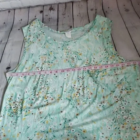 Vintage 1970s Pastel Green Dainty Floral Tank Top - Picture 8 of 12